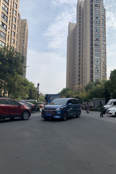 保利葉上海 一期公寓住宅 優(yōu)點 不足,保利葉上海 一期公寓住宅 怎么樣,保利葉上海 一期公寓住宅 周邊房產(chǎn)中介經(jīng)紀人評價